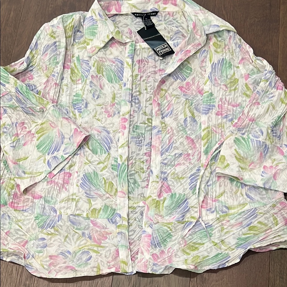 Pastel Floral Button-Up Blouse size 3X